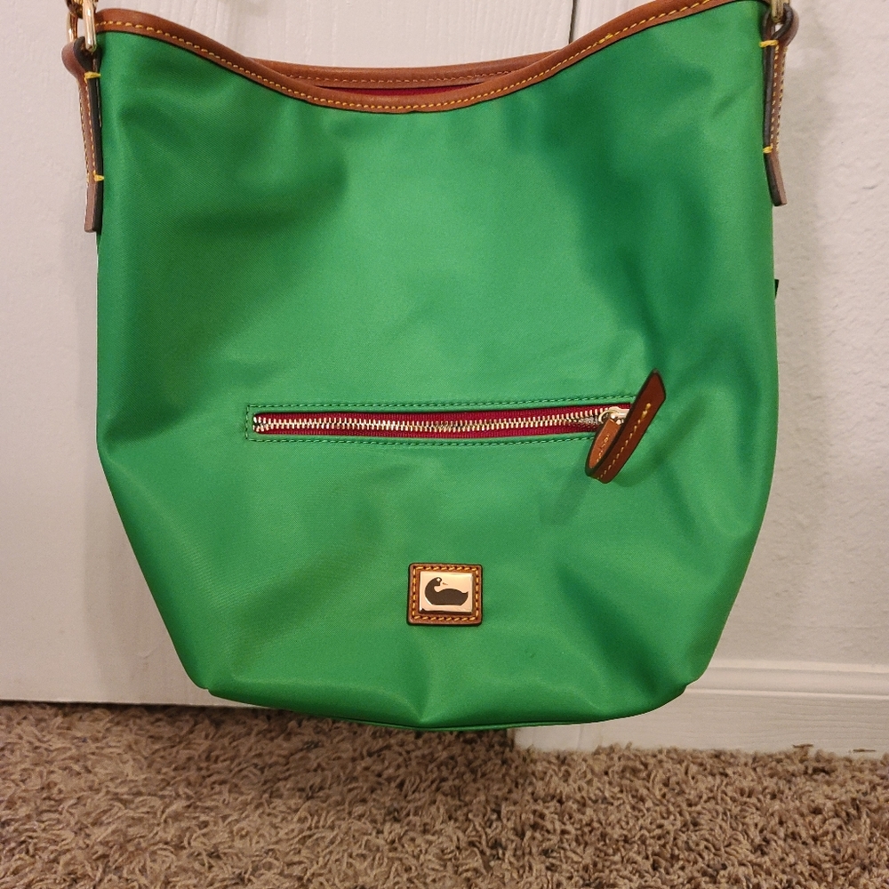 Nylon, green Dooney & Bourke purse